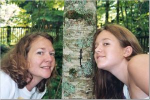 Mary Julia Pjordani on tree